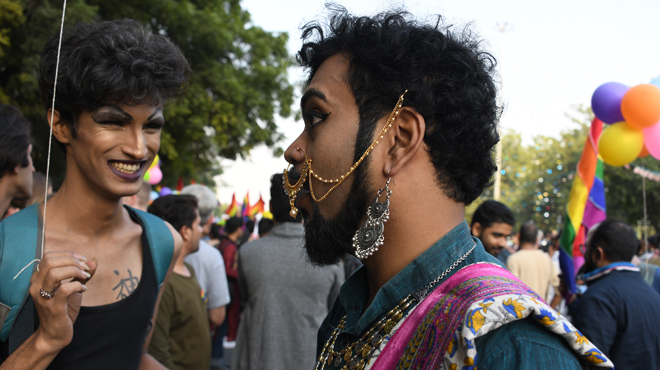 Inde: premier défilé LGBT depuis la dépénalisation de l