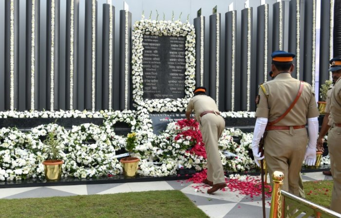 Inde: Bombay marque les dix ans des attentats de 2008