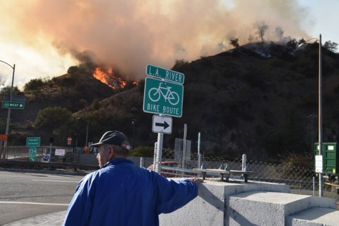Cinq morts dans le violent incendie qui ravage le nord de la Californie