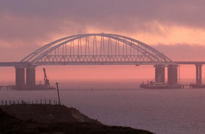 Russia reopens Kerch Strait to shipping after standoff with Ukraine