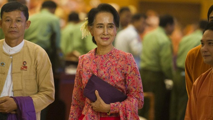 Birmanie: Aung San Suu Kyi à l