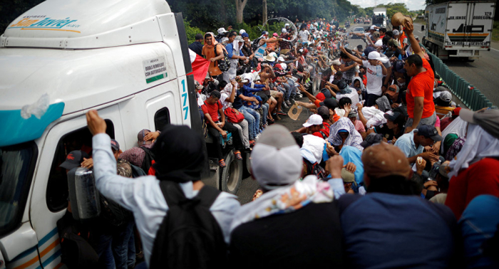 México tramita más de 3.230 solicitudes de refugio de caravana migrante centroamericana