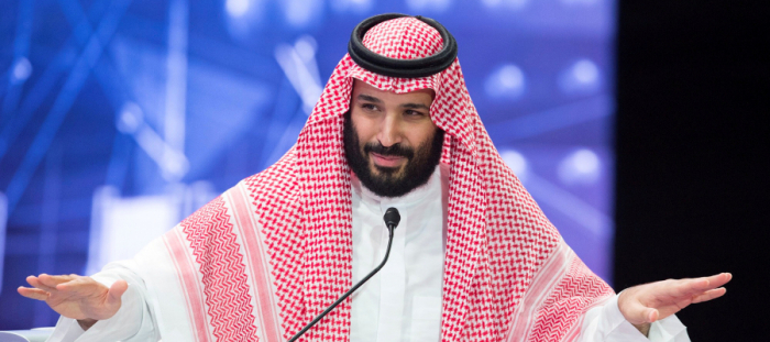 محمد بن سلمان يضع حجر الأساس لأول مفاعل نووي في السعودية (صور)