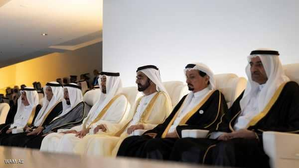 حاكم دبي وولي عهد أبوظبي يشهدان احتفالات اليوم الوطني