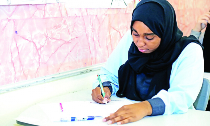 طلبة المسارين العام والمتقدم يشكون صعوبة امتحان اللغة العربية