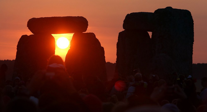  Une nouvelle théorie fait la lumière sur l’énigme de Stonehenge 