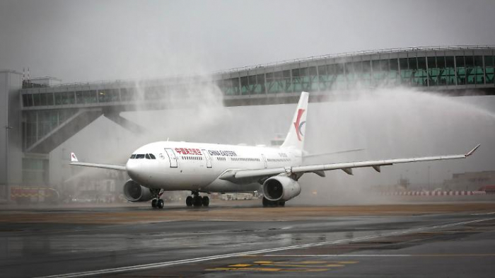   Drohnen legen Londoner Flughafen lahm  