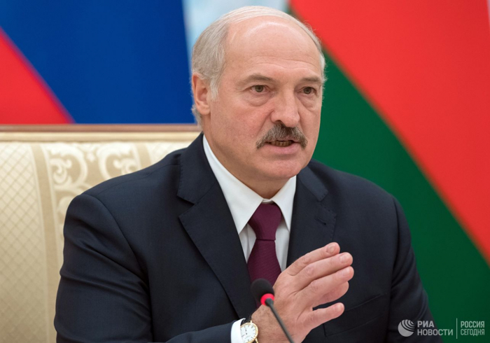 Lukaşenko Qarabağ münaqişəsinə görə Minsk qrupunu tənqid etdi 
