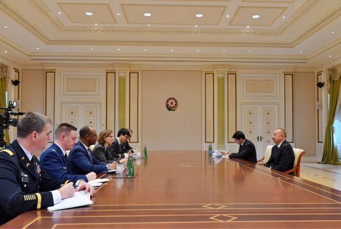 Azerbaijani President receives Laura Cooper -URGENT