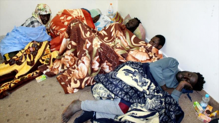 Mueren 15 migrantes y diez sobreviven tras 12 días en costa libia