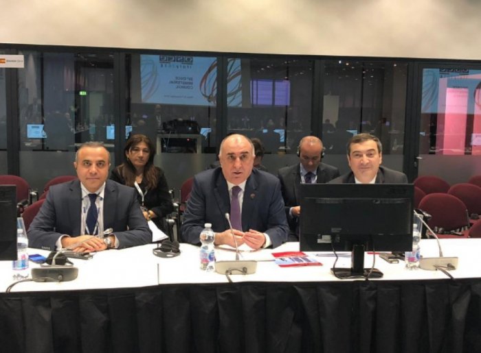 BTK contribuera significativement au transport ferroviaire de fret Europe-Asie, Mammadyarov