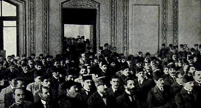 Cumple 100 años el Parlamento de Azerbaiyán