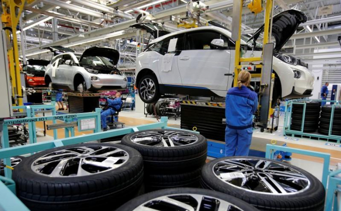 Deutsche Produktion sinkt überraschend - Autobauer schwächeln