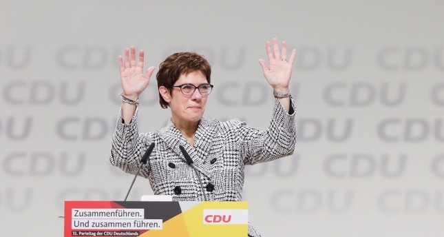 CDU wählt Kramp-Karrenbauer zur neuen Parteivorsitzenden