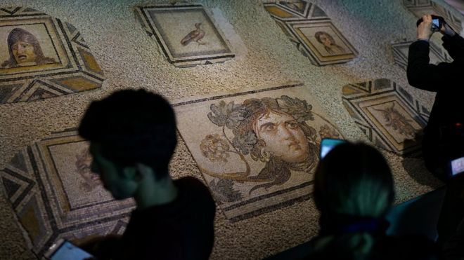 Gypsy Girl: Missing mosaic pieces returned to Turkey