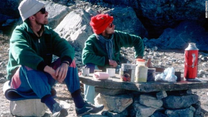 Bodies of missing climbers discovered in Himalayas 30 years after disappearance
