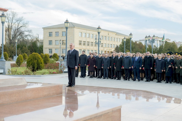 Nakhchivan hosts ceremony to commemorate national leader Heydar Aliyev