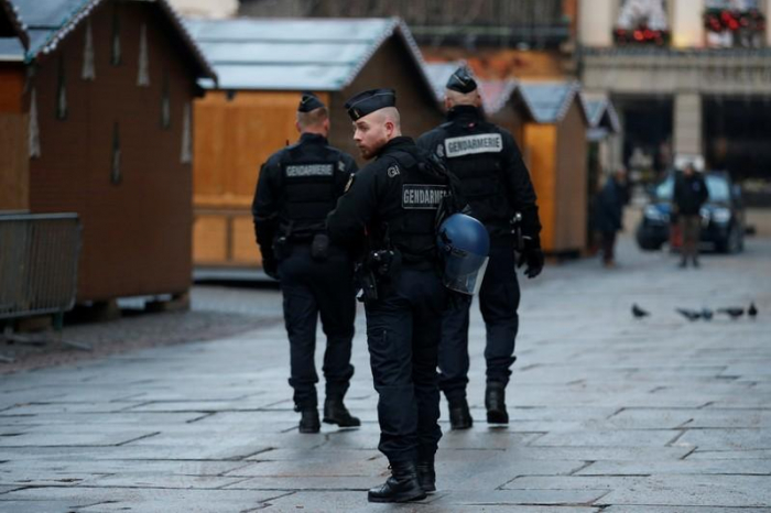 Straßburger Attentäter noch auf der Flucht