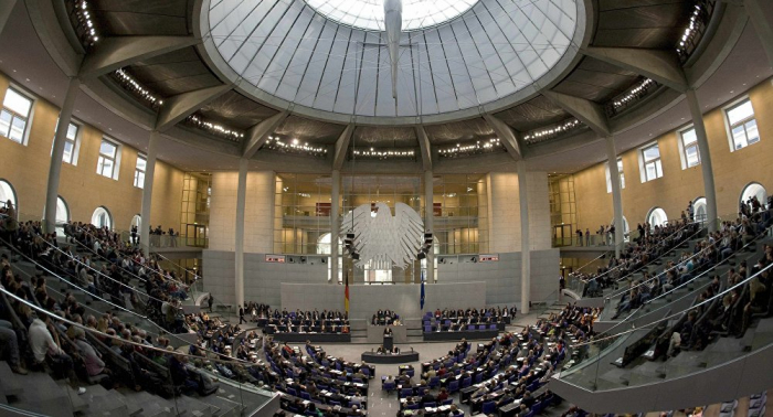  Abstimmung im Bundestag: Dritte Geschlechtsoption beschlossen 