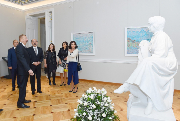   Staatspräsident Ilham Aliyev besucht drittes Gebäude des Nationalen Kunstmuseums Aserbaidschans  