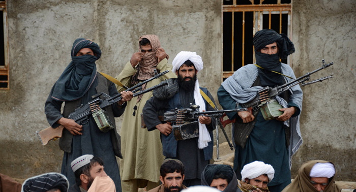 Representantes de los talibanes se reúnen con oficiales de Estados Unidos y Pakistán