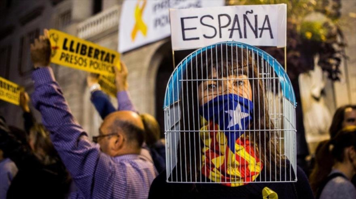 Presos catalanes denuncian su caso ante 40 líderes europeos