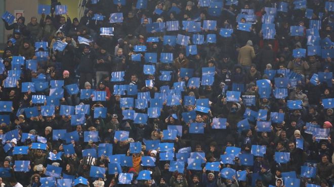 Italian football fan dies amid Inter-Napoli clashes