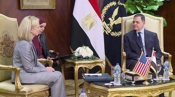 وزيرة الأمن الداخلي الأمريكي تشيد بنجاح مصر في مكافحة الإرهاب