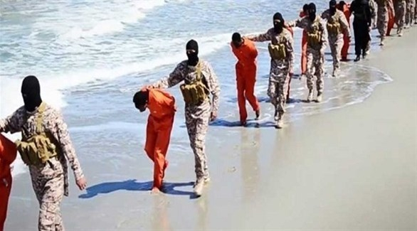 ليبيا: استخراج رفات مسيحيين أثيوبيين أعدمهم داعش