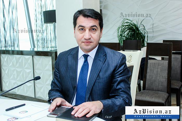  Hikmat Hadjiyev: Bakou est la capitale diplomatique de la région 