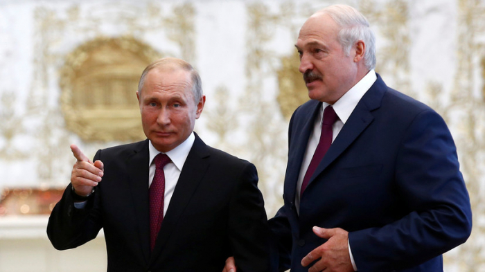    Paşinyanı yola salan Putin yenidən Lukaşenkonu yanına çağırdı    
