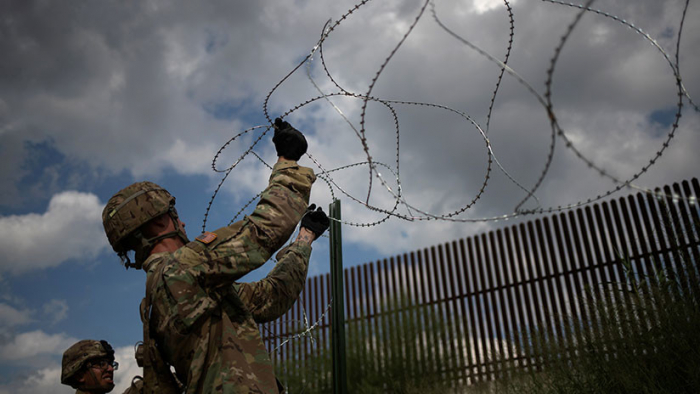 Trump afirma que el Ejército de EEUU construirá el muro fronterizo si los demócratas no lo apoyan