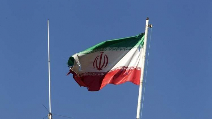 مقتل رجل أمن وإصابة آخر في اشتباك مع مهربين في إيران