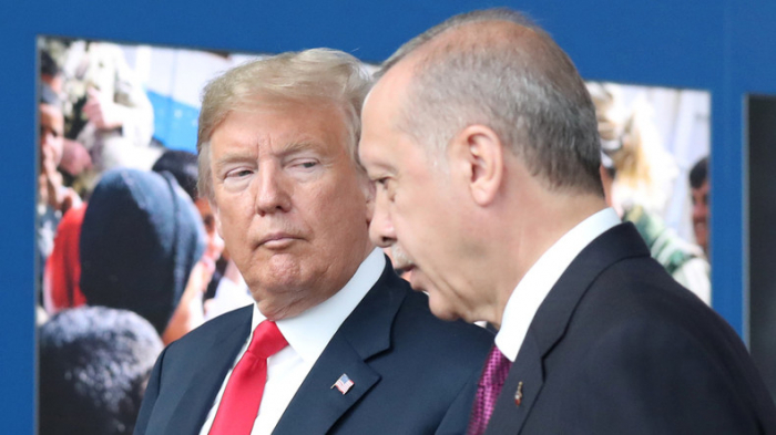  Erdogan lädt Trump in die Türkei ein 