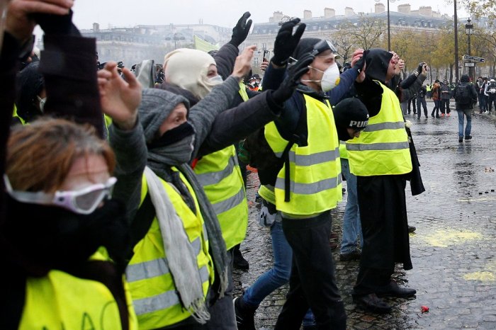   France prepares for fifth wave of Yellow Vest protests  