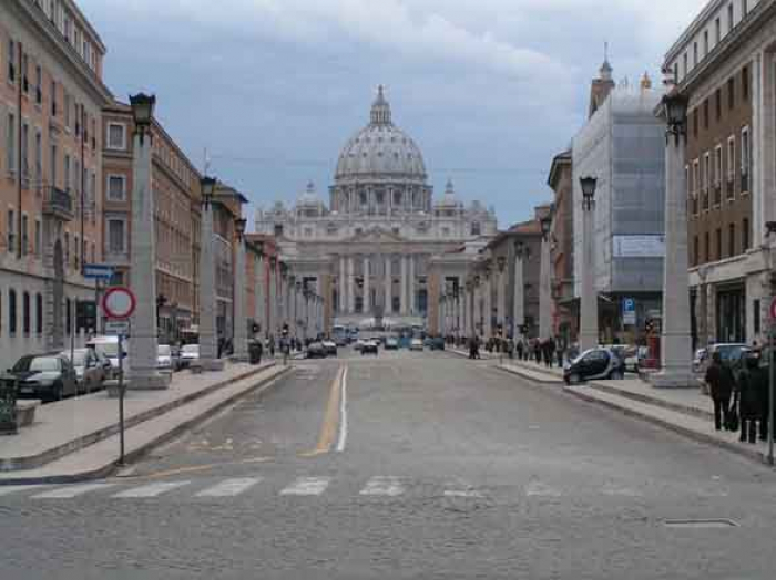   Vatican spokesman, his deputy resign suddenly, replacement named  