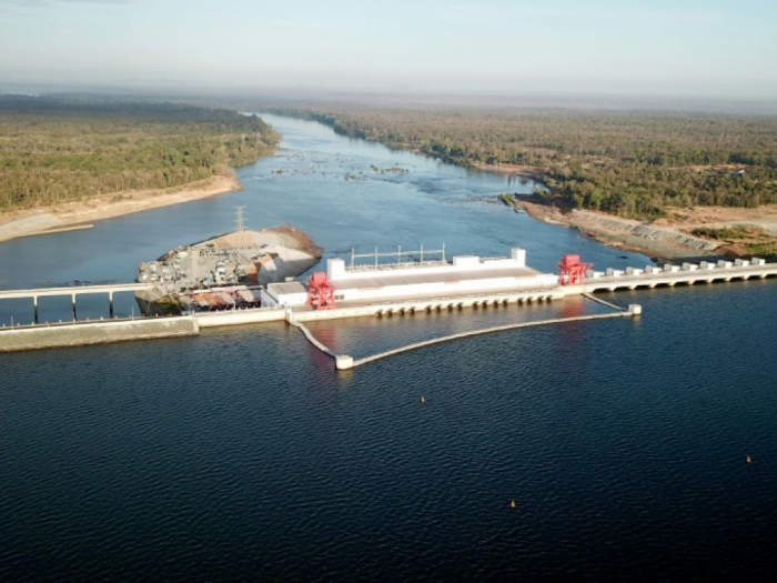 Ouverture du plus gros barrage hydroélectrique du Cambodge, avec l