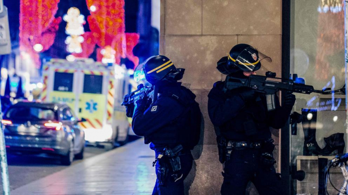 Al menos tres muertos en un tiroteo en el mercado navideño de Estrasburgo