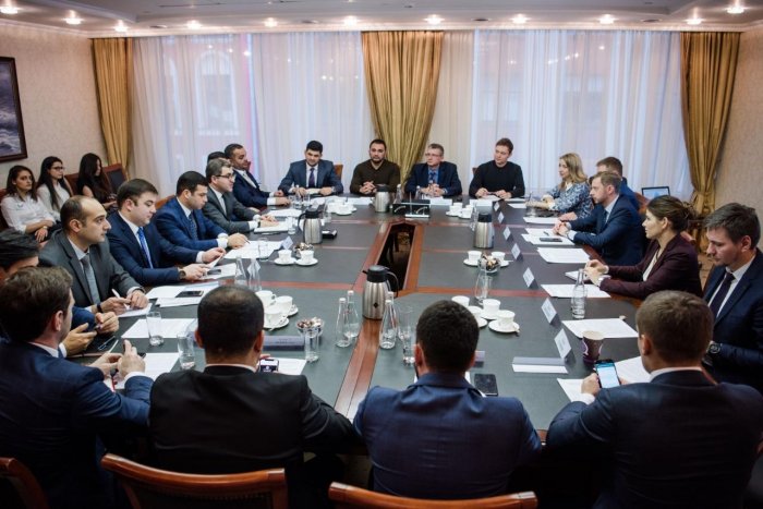   Azerbaijan, Russia mull expansion of co-op in SME sector  