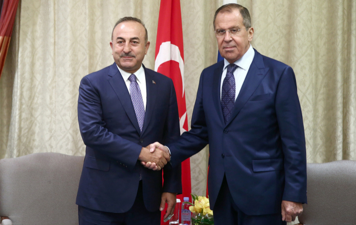  Arranca en Bakú la reunión entre Lavrov y Çavuşoğlu 
