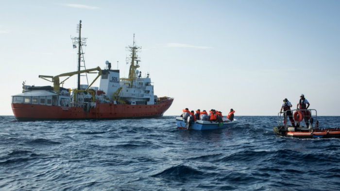 Migrants: MSF et SOS Méditerranée annoncent "mettre un terme" aux activités de l
