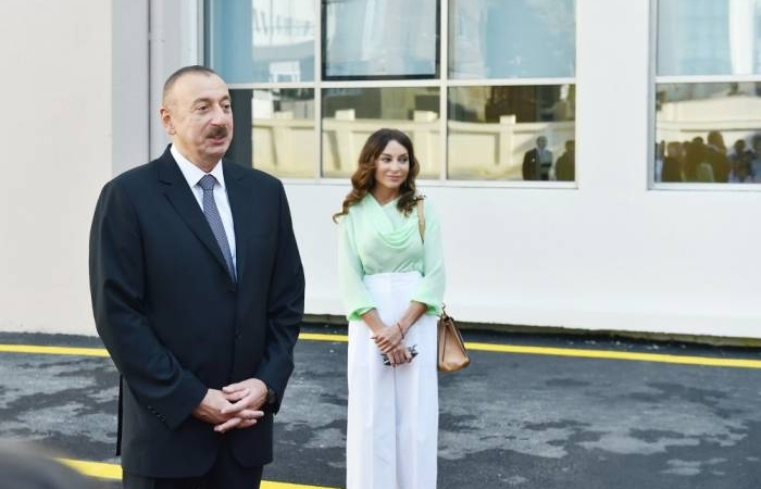  Le président Aliyev assiste à l