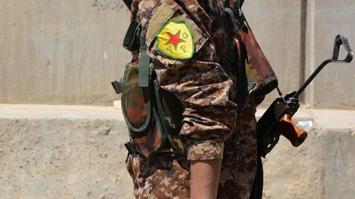   Le YPG/PKK demande l