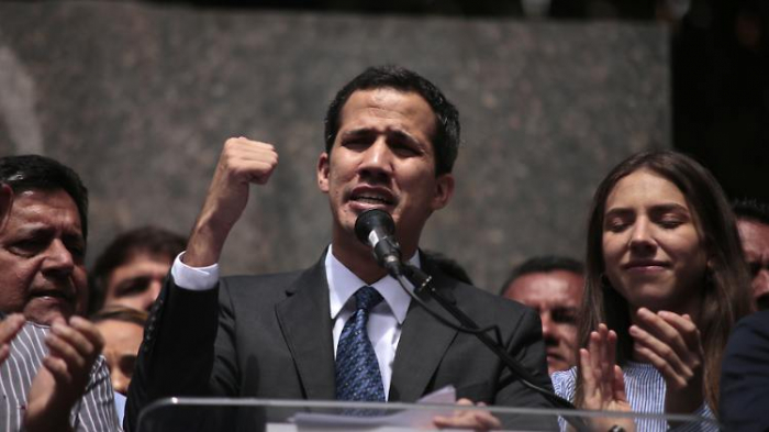   Venezolanischer Militärattaché unterstützt Guaidó  