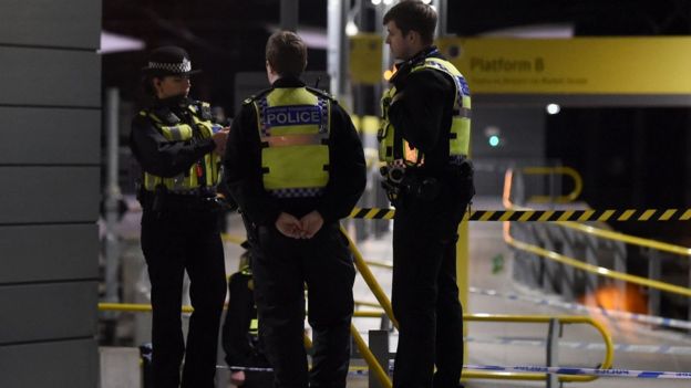 Manchester Victoria station stabbings 