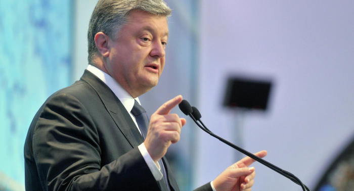 Poroshenko afirma que Ucrania salió de la zona de riesgo durante su presidencia