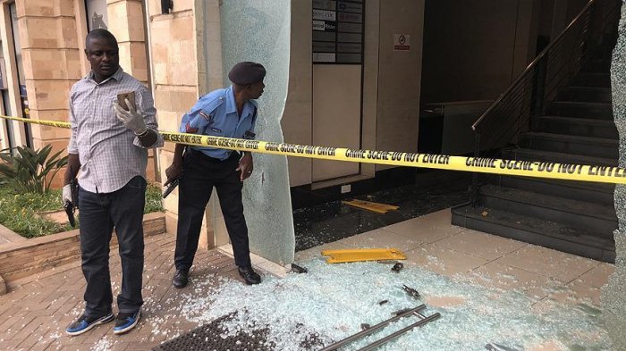 5 killed as al-Shabaab militants attack hotel in Kenya