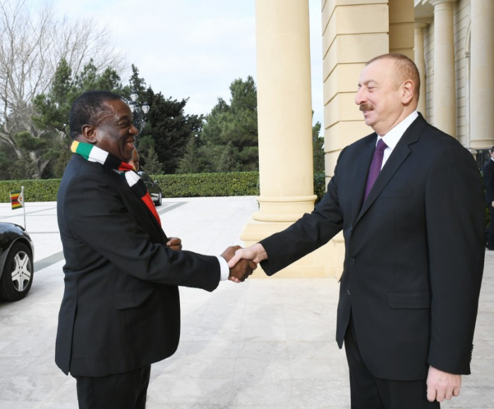  Entretien des présidents azerbaïdjanais et zimbabwéen - PHOTOS
