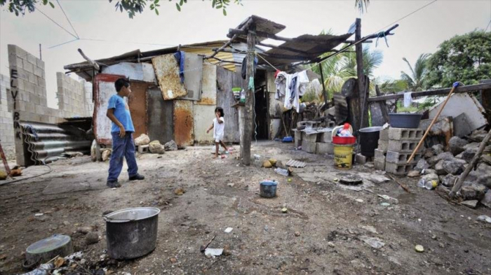 La fortuna de 26 ricos equivale a la de 3800 millones de pobres