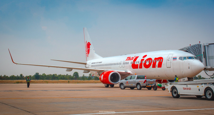 Familias de los fallecidos en accidente de Lion Air exigen a la compañía una indemnización